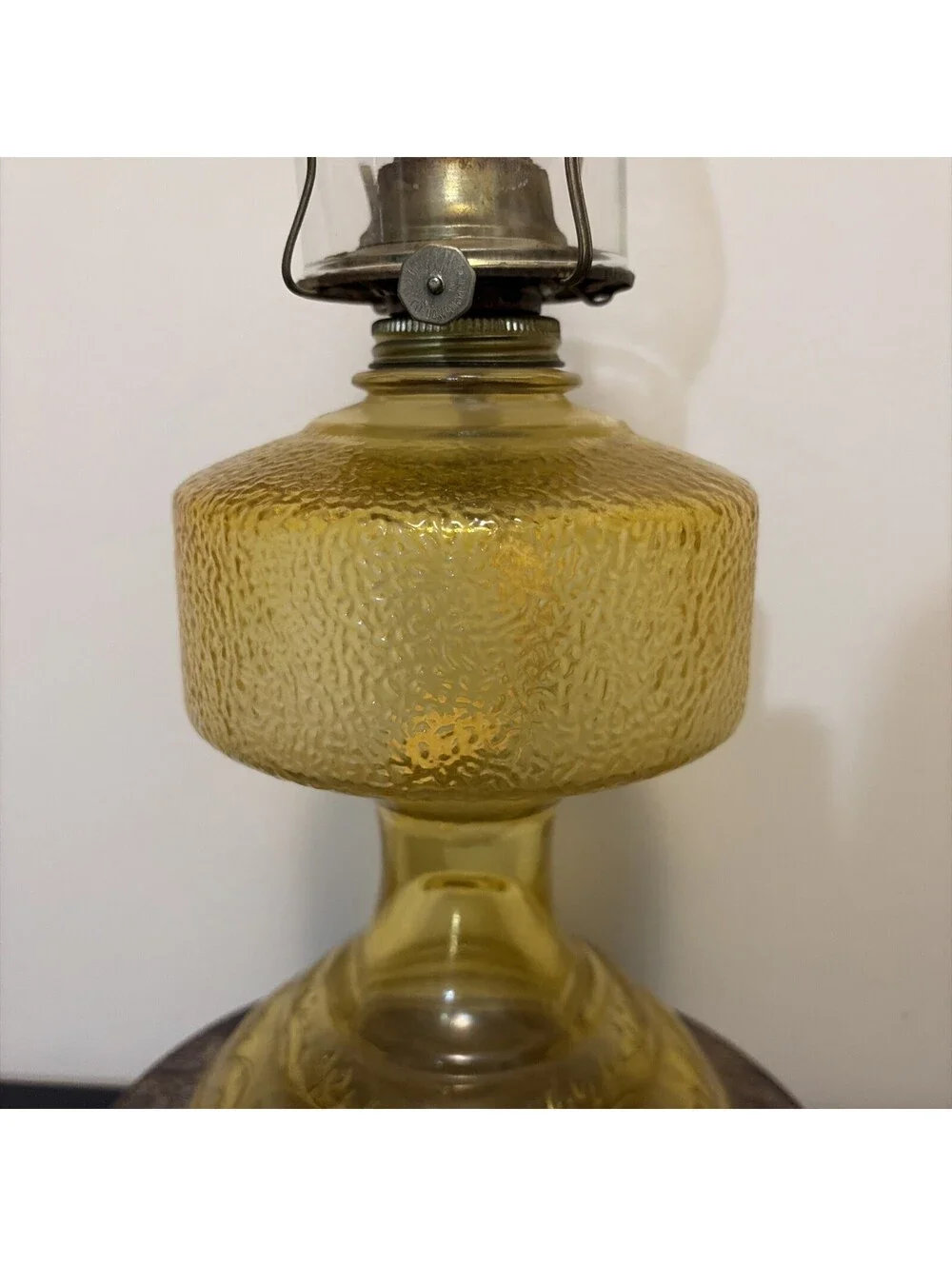 Vintage Eagle Wick Amber Glass Kerosene 18.25
